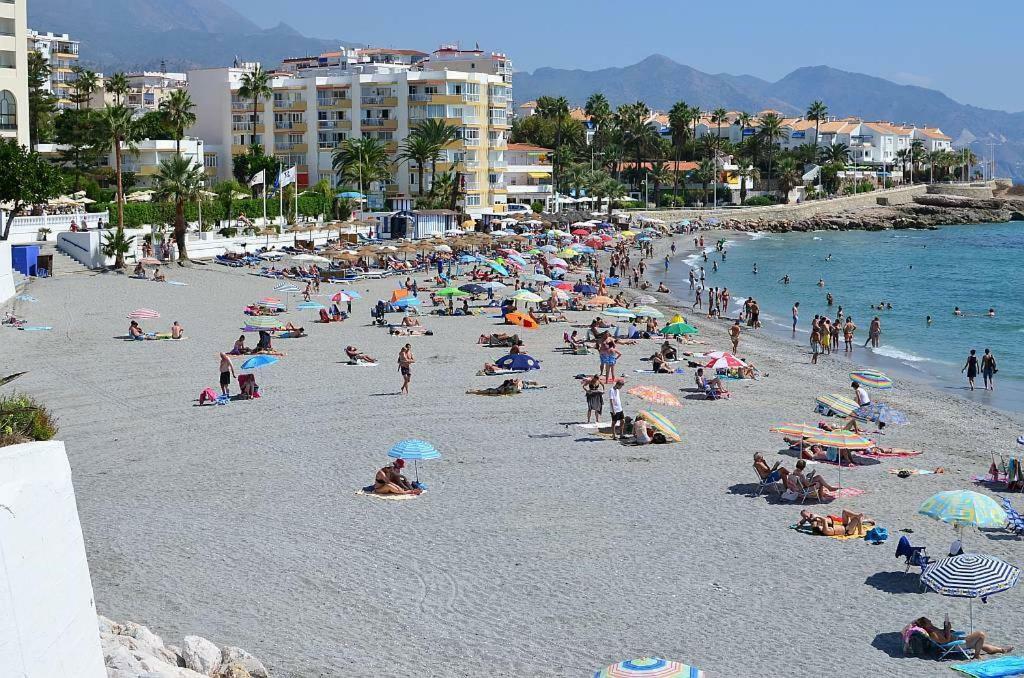 Apartamento Toboso Lena Nerja Buitenkant foto